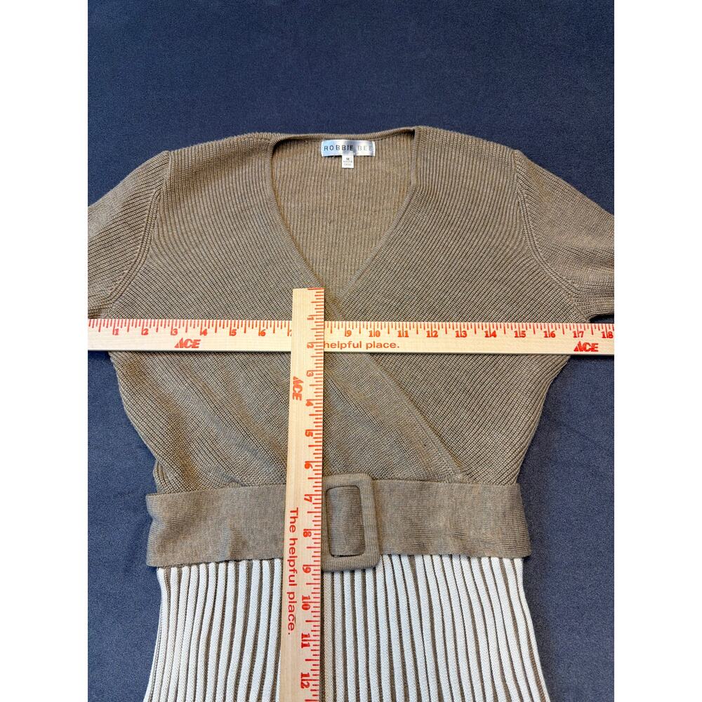 NWT Robbie Bee Rib Pleated Sweater Dress Tan/White Women’s Med - Picture 7 of 13